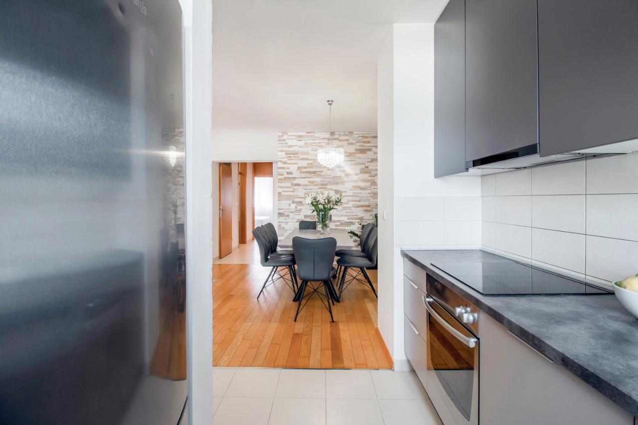 Apartment Montesa Zadar With Free Parking And Balcony Eksteriør billede