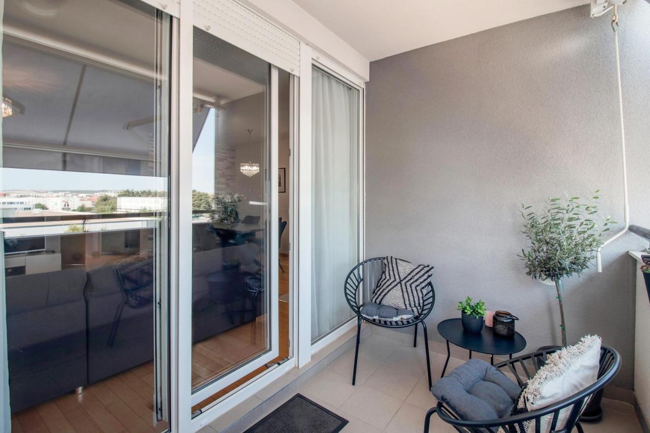 Apartment Montesa Zadar With Free Parking And Balcony Eksteriør billede