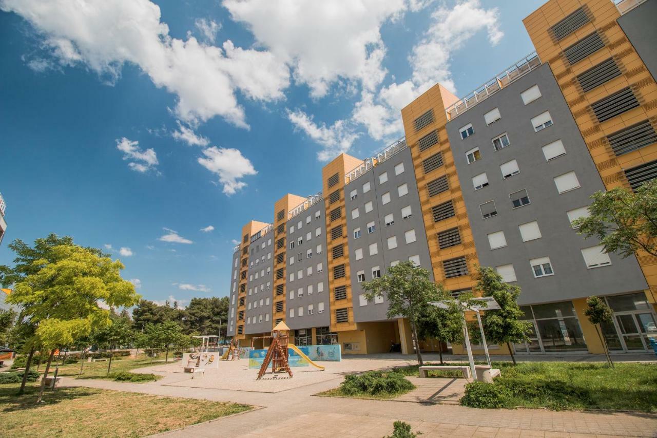 Apartment Montesa Zadar With Free Parking And Balcony Eksteriør billede